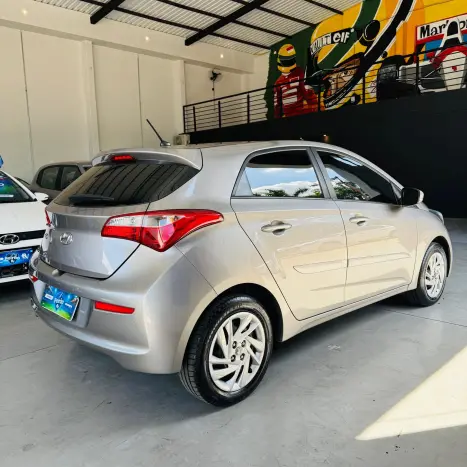 HYUNDAI HB 20 Hatch 1.0 12V 4P FLEX COMFORT, Foto 3