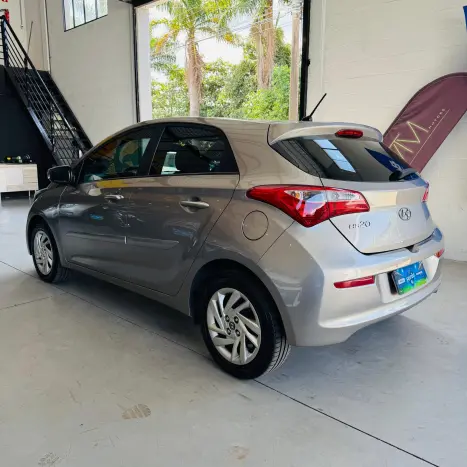 HYUNDAI HB 20 Hatch 1.0 12V 4P FLEX COMFORT, Foto 4