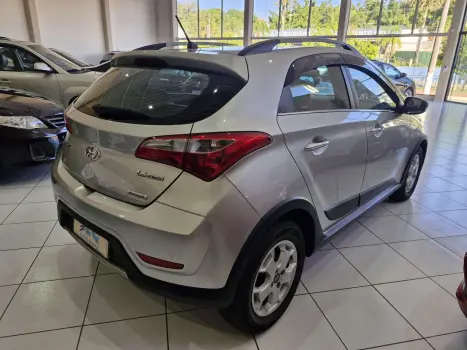 HYUNDAI HB 20 Hatch X 1.6 16V 4P PREMIUM FLEX AUTOM�TICO, Foto 4