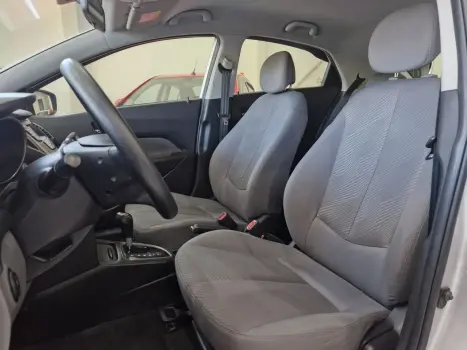 HYUNDAI HB 20 Hatch X 1.6 16V 4P PREMIUM FLEX AUTOM�TICO, Foto 6