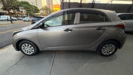 HYUNDAI HB 20 Hatch 1.0 12V 4P FLEX UNIQUE, Foto 3