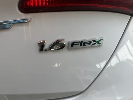 HYUNDAI HB 20 Hatch 1.6 16V 4P FLEX COMFORT, Foto 14