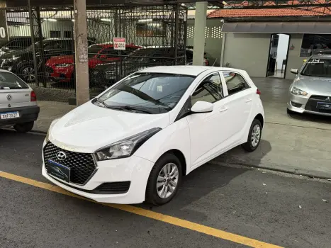 HYUNDAI HB 20 Hatch 1.0 12V 4P FLEX UNIQUE, Foto 2