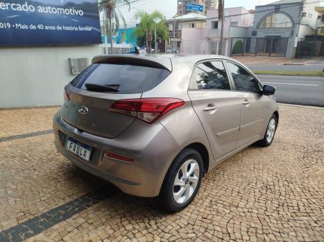 HYUNDAI HB 20 Hatch 1.0 12V 4P FLEX COMFORT PLUS, Foto 4