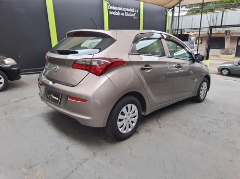 HYUNDAI HB 20 Hatch 1.0 12V 4P FLEX UNIQUE, Foto 6