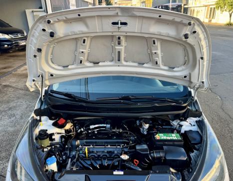 HYUNDAI HB 20 Hatch 1.6 16V 4P COMFORT FLEX AUTOM�TICO, Foto 15
