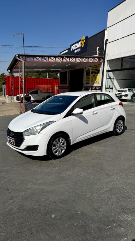 HYUNDAI HB 20 Hatch 1.0 12V 4P FLEX COMFORT, Foto 3