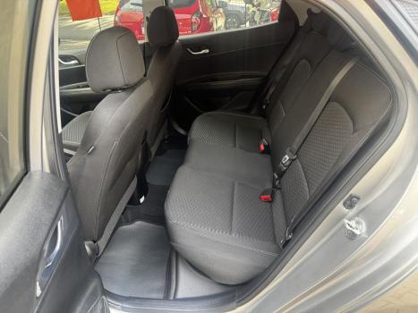 HYUNDAI HB 20 Hatch 1.6 16V 4P FLEX VISION AUTOM�TICO, Foto 8