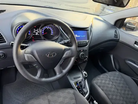 HYUNDAI HB 20 Hatch 1.6 16V 4P FLEX COMFORT PLUS AUTOM�TICO, Foto 8