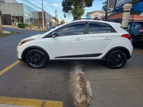 HYUNDAI HB 20 Hatch X 1.6 16V 4P STYLE FLEX AUTOM�TICO, Foto 3