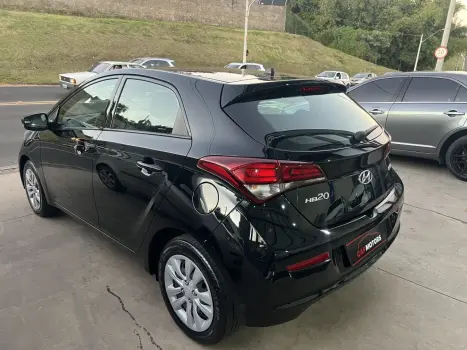 HYUNDAI HB 20 Hatch 1.6 16V 4P FLEX COMFORT PLUS AUTOM�TICO, Foto 4