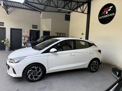 HYUNDAI HB 20 Hatch 1.0 12V 4P FLEX TGDI TURBO COMFORT AUTOM�TICO, Foto 4