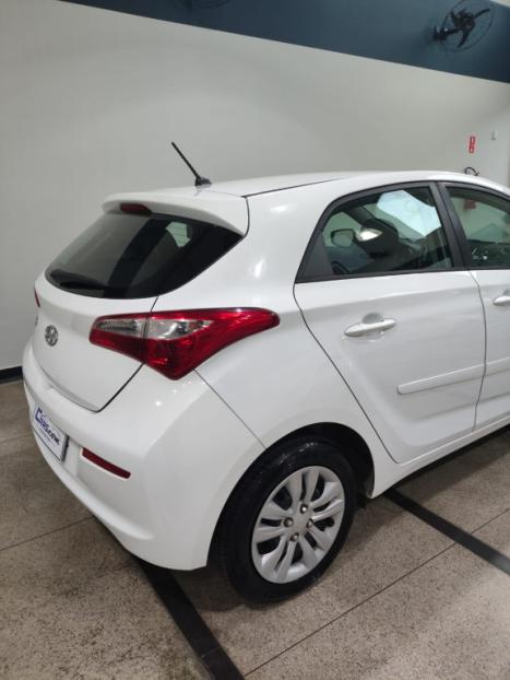 HYUNDAI HB 20 Hatch 1.0 12V 4P FLEX COMFORT PLUS, Foto 3