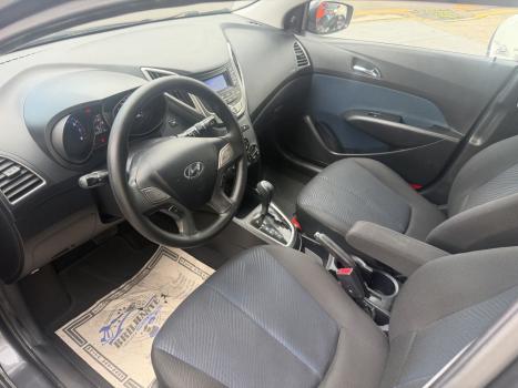 HYUNDAI HB 20 Hatch 1.6 16V 4P FLEX COMFORT PLUS AUTOM�TICO, Foto 13