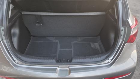 HYUNDAI HB 20 Hatch 1.6 16V 4P FLEX COMFORT PLUS, Foto 8
