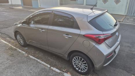 HYUNDAI HB 20 Hatch 1.6 16V 4P FLEX COMFORT PLUS, Foto 2