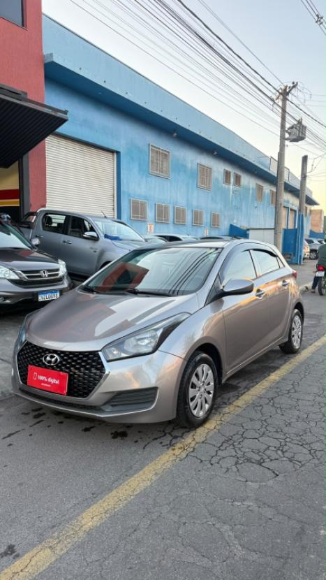 HYUNDAI HB 20 Hatch 1.0 12V 4P FLEX UNIQUE, Foto 2