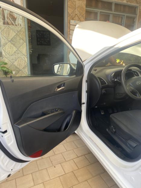 HYUNDAI HB 20 Hatch 1.6 16V 4P FLEX COMFORT PLUS, Foto 2