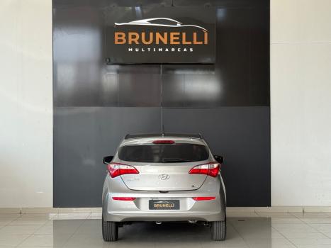 HYUNDAI HB 20 Hatch 1.0 12 V 4P FLEX COMFORT STYLE, Foto 4