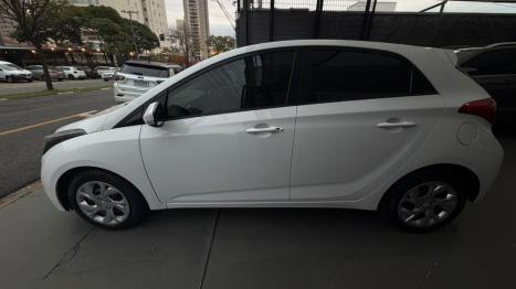 HYUNDAI HB 20 Hatch 1.6 16V 4P FLEX COMFORT PLUS AUTOM�TICO, Foto 3