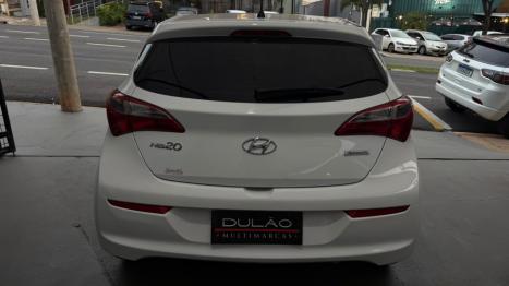 HYUNDAI HB 20 Hatch 1.6 16V 4P FLEX COMFORT PLUS AUTOM�TICO, Foto 5