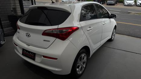 HYUNDAI HB 20 Hatch 1.6 16V 4P FLEX COMFORT PLUS AUTOM�TICO, Foto 6