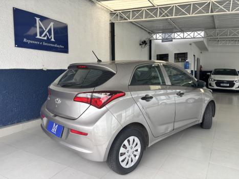 HYUNDAI HB 20 Hatch 1.0 12V 4P FLEX UNIQUE, Foto 3