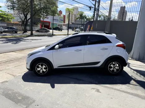 HYUNDAI HB 20 Hatch X 1.6 16V 4P PREMIUM FLEX AUTOM�TICO, Foto 3