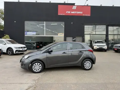 HYUNDAI HB 20 Hatch 1.0 12V 4P FLEX UNIQUE, Foto 4