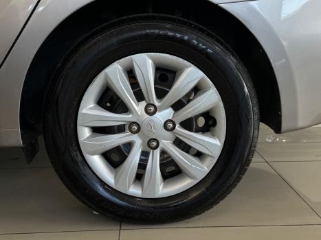 HYUNDAI HB 20 Sedan 1.6 16V 4P FLEX COMFORT PLUS AUTOMTICO, Foto 10