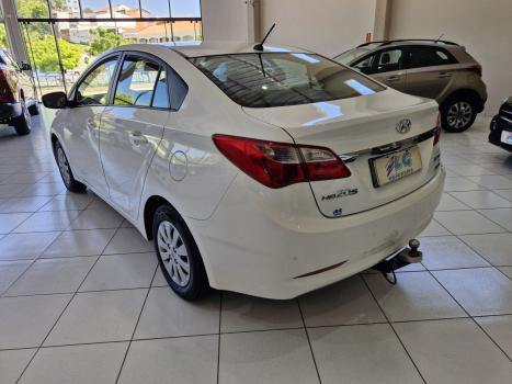 HYUNDAI HB 20 Sedan 1.6 16V 4P FLEX COMFORT PLUS AUTOMTICO, Foto 2
