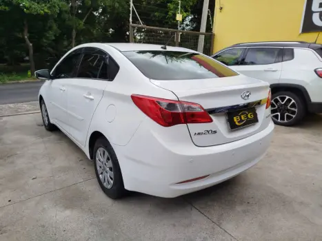 HYUNDAI HB 20 Sedan 1.6 16V 4P FLEX COMFORT PLUS, Foto 4