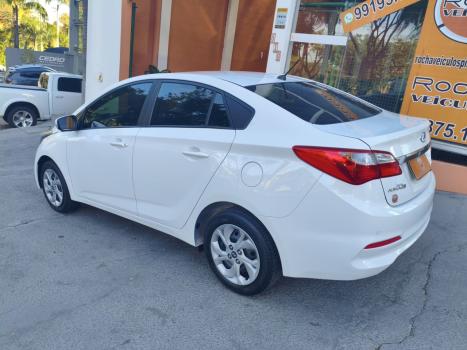 HYUNDAI HB 20 Sedan 1.6 16V 4P FLEX COMFORT PLUS AUTOM�TICO, Foto 3