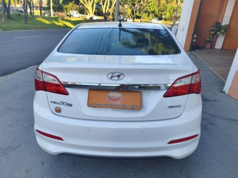 HYUNDAI HB 20 Sedan 1.6 16V 4P FLEX COMFORT PLUS AUTOM�TICO, Foto 4