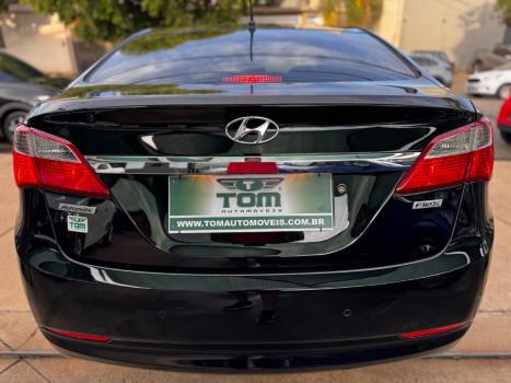 HYUNDAI HB 20 Sedan 1.6 16V 4P FLEX PREMIUM AUTOM�TICO, Foto 2