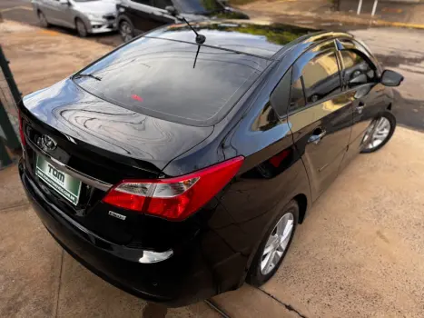 HYUNDAI HB 20 Sedan 1.6 16V 4P FLEX PREMIUM AUTOM�TICO, Foto 29