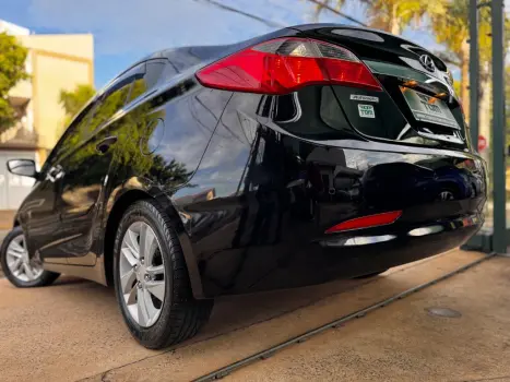 HYUNDAI HB 20 Sedan 1.6 16V 4P FLEX PREMIUM AUTOM�TICO, Foto 33