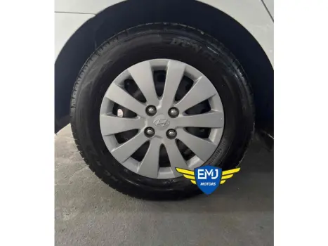 HYUNDAI HB 20 Sedan 1.6 16V 4P FLEX COMFORT PLUS, Foto 13
