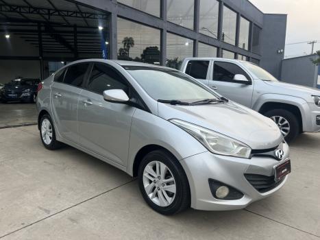 HYUNDAI HB 20 Sedan 1.6 16V 4P FLEX PREMIUM AUTOM�TICO, Foto 3