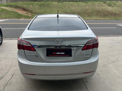 HYUNDAI HB 20 Sedan 1.6 16V 4P FLEX PREMIUM AUTOM�TICO, Foto 4