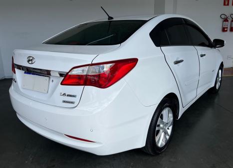 HYUNDAI HB 20 Sedan 1.6 16V 4P FLEX PREMIUM AUTOM�TICO, Foto 3