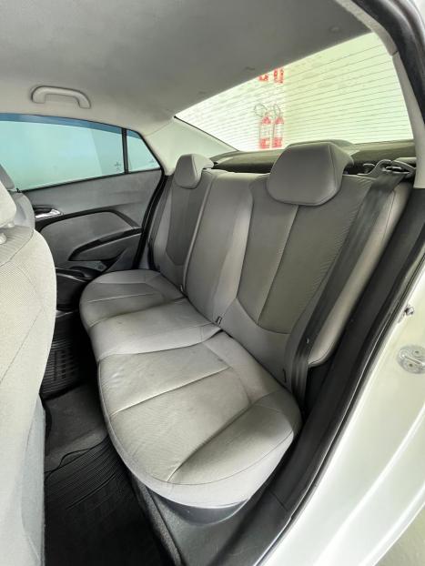 HYUNDAI HB 20 Sedan 1.6 16V 4P FLEX PREMIUM AUTOM�TICO, Foto 20