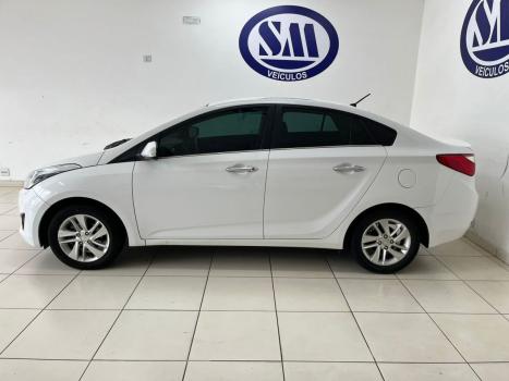 HYUNDAI HB 20 Sedan 1.6 16V 4P FLEX PREMIUM AUTOM�TICO, Foto 2