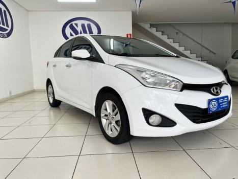 HYUNDAI HB 20 Sedan 1.6 16V 4P FLEX PREMIUM AUTOM�TICO, Foto 4