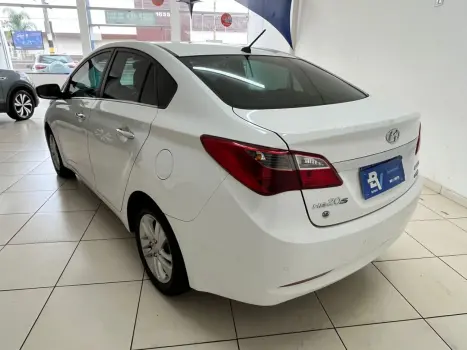 HYUNDAI HB 20 Sedan 1.6 16V 4P FLEX PREMIUM AUTOM�TICO, Foto 6