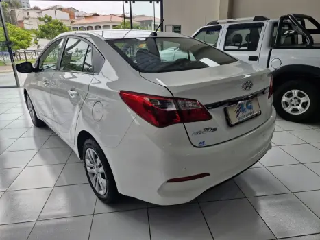 HYUNDAI HB 20 Sedan 1.6 16V 4P FLEX COMFORT STYLE, Foto 2