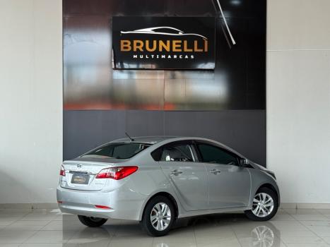 HYUNDAI HB 20 Sedan 1.6 16V 4P FLEX PREMIUM, Foto 3