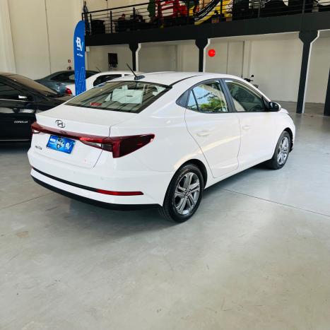 HYUNDAI HB 20 Sedan 1.0 12V 4P FLEX COMFORT PLUS TURBO, Foto 4