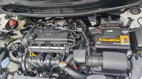 HYUNDAI HB 20 Sedan 1.6 16V 4P FLEX PREMIUM AUTOM�TICO, Foto 8