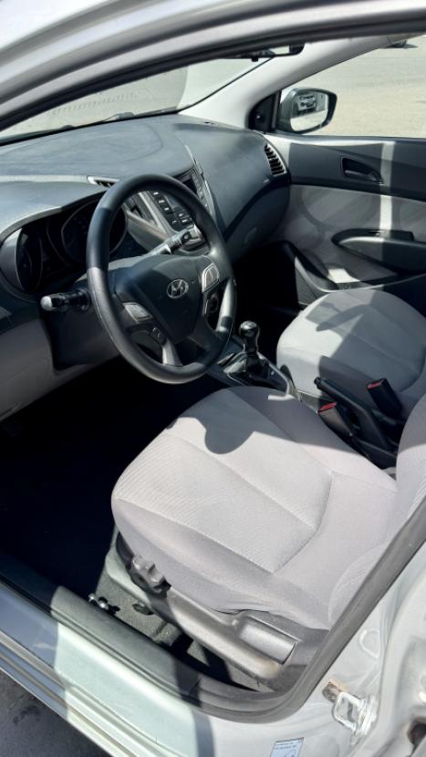 HYUNDAI HB 20 Sedan 1.0 12V 4P FLEX COMFORT PLUS, Foto 4